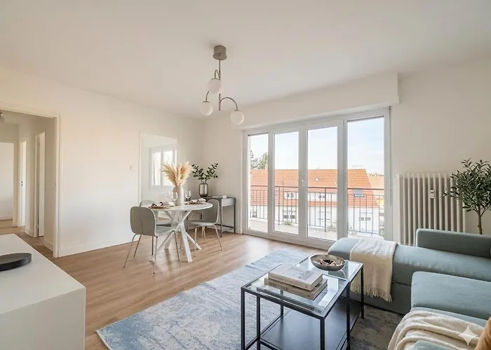 Elegance - * Straßburg